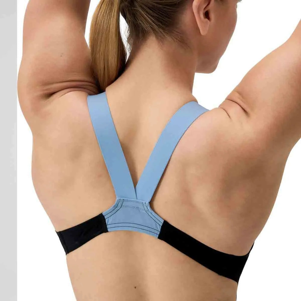 Speedo Women's Fastskin LZR Ignite Kneeskin in Electro Static black, close-up showing sleek swimwear fabric and design features.
