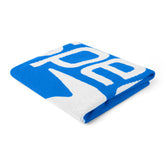 Speedo Logo towel - Bondi Blue/White | Allens Of Kingsbury
