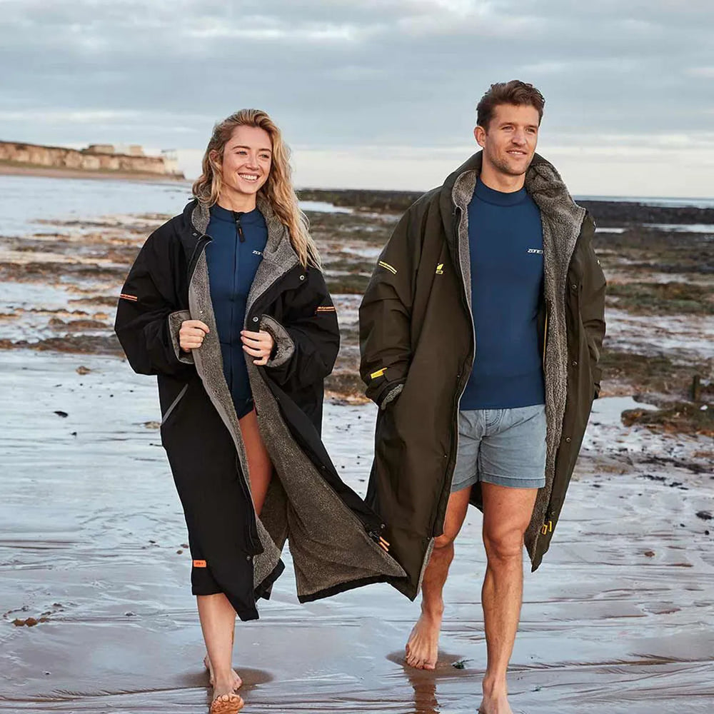 Zone3 Heat-Tech Changing Robe - Khaki | Allens Of Kingsbury