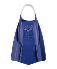 Arena Powerfin Pro Flex fins in midnight blue, featuring flexible blade design for improved swimming performance.