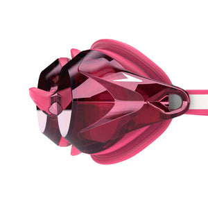 Speedo women's Vanquisher 3.0 mirrored goggles in Margarita Pink, Ablaze, and Punch mirror with adjustable strap and reflective lenses.