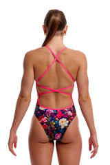 Funkita Womens Bed Of Roses Strapped In One Piece Swimsuit - Multi