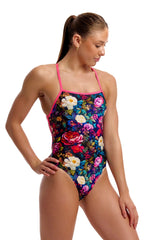 Funkita Womens Bed Of Roses Strapped In One Piece Swimsuit - Multi