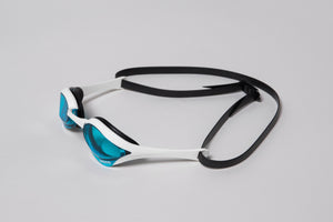 Arena Cobra Ultra Swipe - White | Allens Of Kingsbury