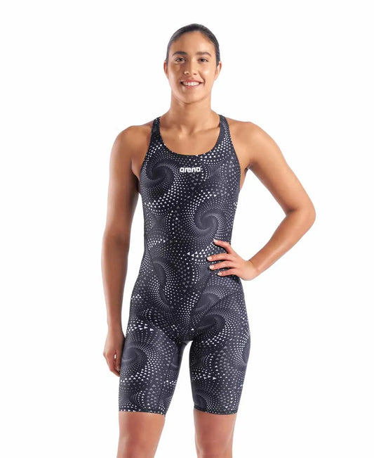 Arena women's printed full-body swimsuit, black knee suit for women, designed for swimming and water sports. 982