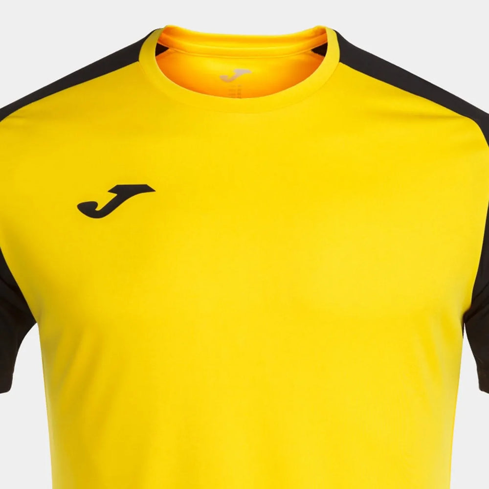 Joma men's yellow and black Academy IV T-shirt, casual T-shirt with crew neck and sporty design.