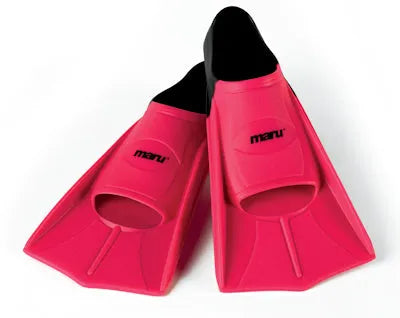 Pink Maru Training Fins for children, size UK 12.5-1, designed for swimming practice and training activities. 400