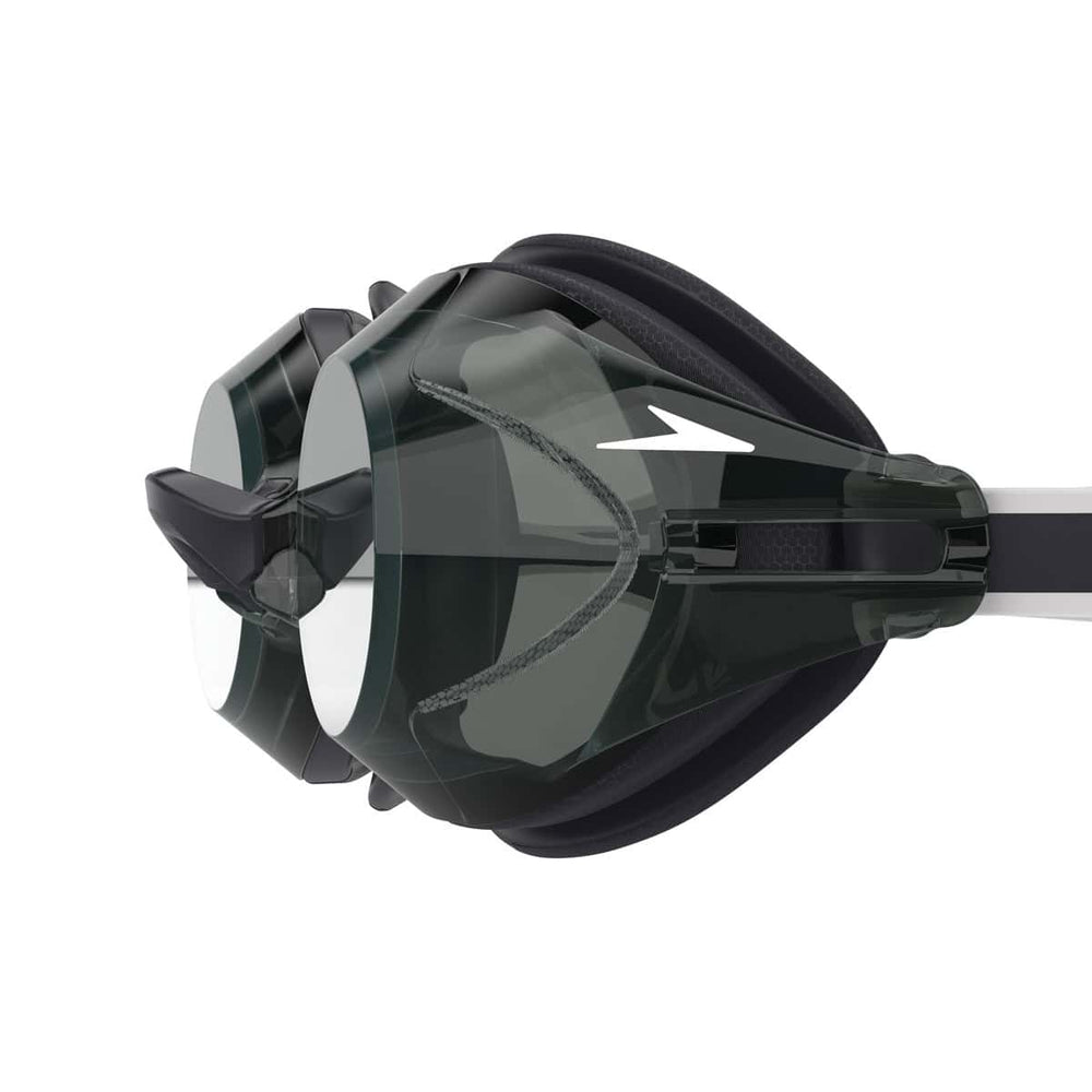 Speedo Vanquisher 3.0 - Black/Smoke | Allens Of Kingsbury