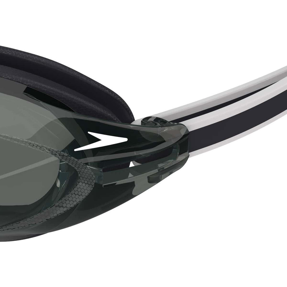Speedo Vanquisher 3.0 - Black/Smoke | Allens Of Kingsbury