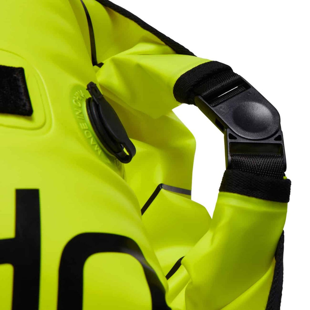 Yellow and black Speedo OW Tow Float with dry bag, designed for swimming safety and visibility, shown with attached dry storage.