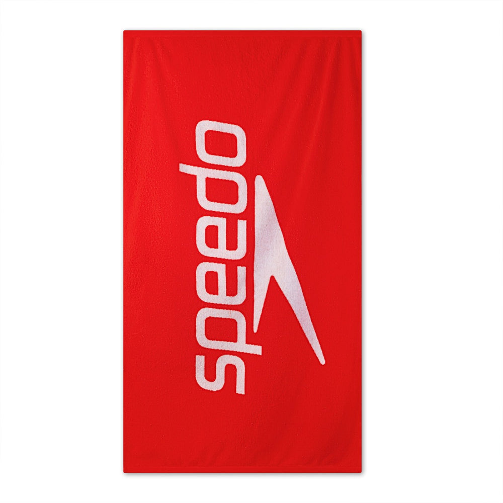 Speedo Logo towel - Fed Red/White | Allens Of Kingsbury