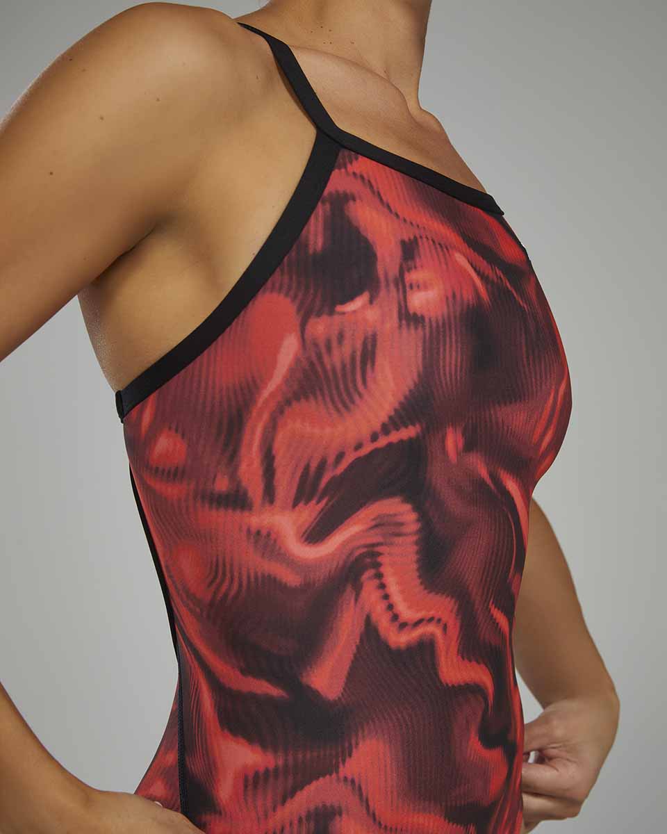 TYR Womens Waveform Diamondfit Swimsuit - Red | Allens Of Kingsbury