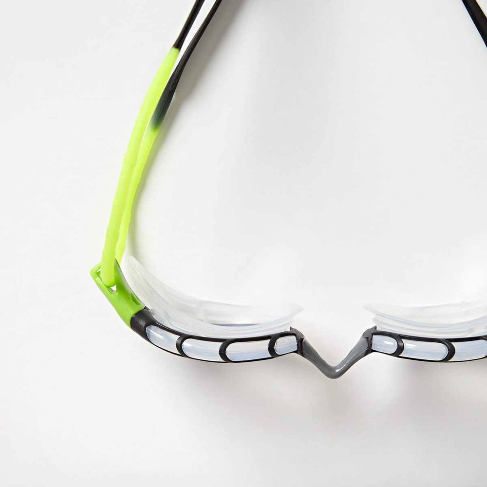 Zoggs Predator Goggles - Small Fit - Black/Green/Clear | Allens Of Kingsbury
