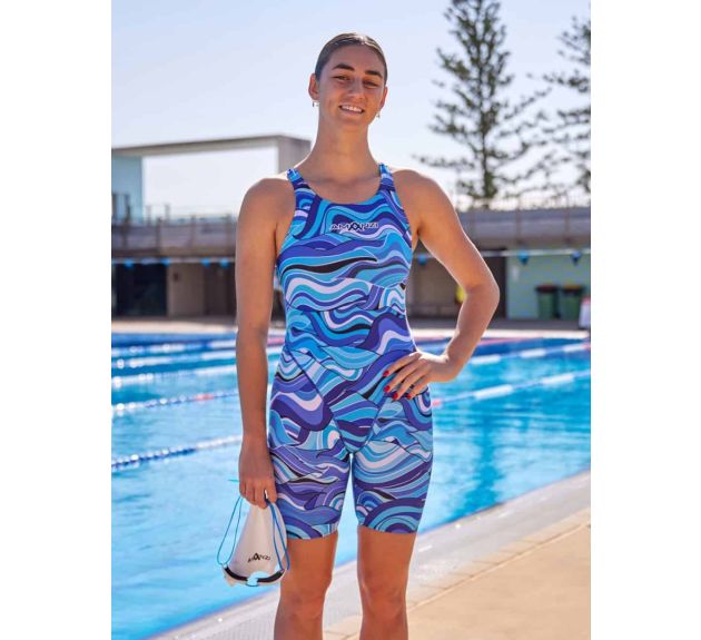 Girls kneesuits clearance