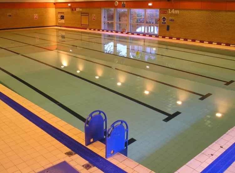 Arnold Swimming Club